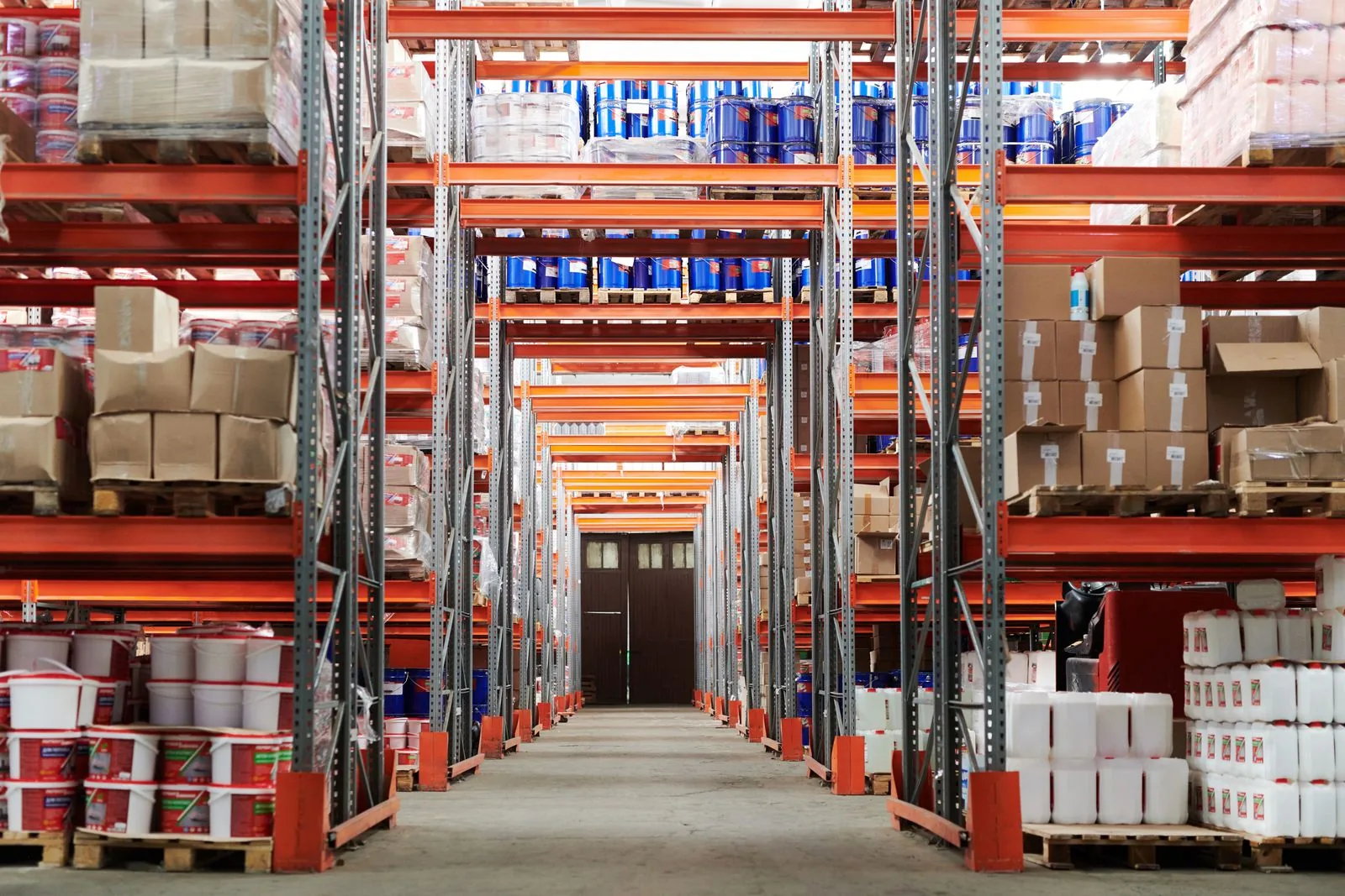Racks & aisles